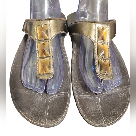 Fitflop Gold Embellished Womens Thong Sandals, Size 11 - Picture 2 of 10